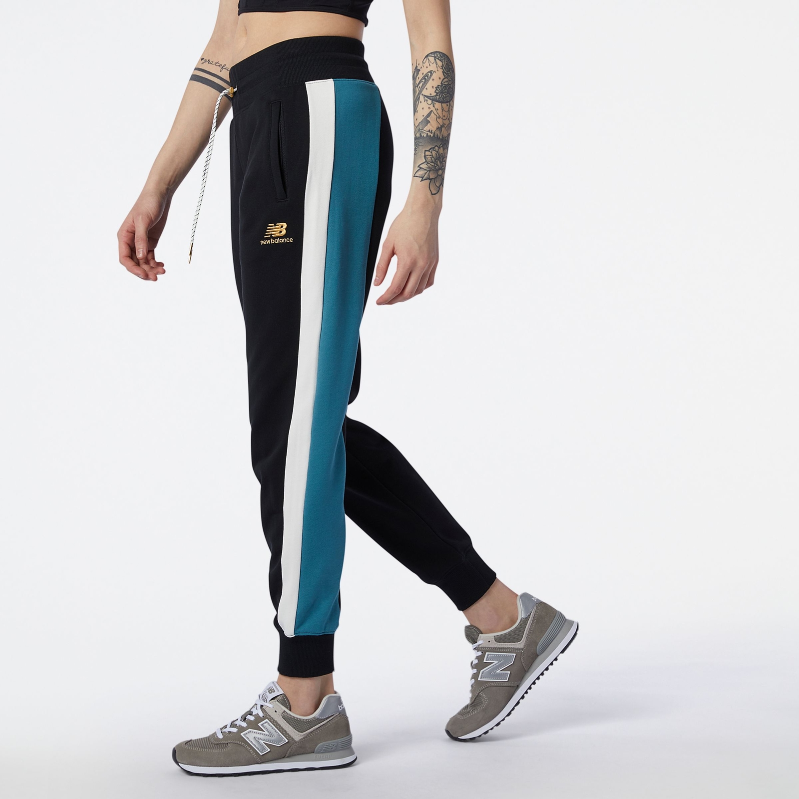 Штаны new balance. Брюки NB Athletics higher Learning. Wp13164 NB штаны. Штаны Puma Run Tapered Pant. NB New Balance штаны.